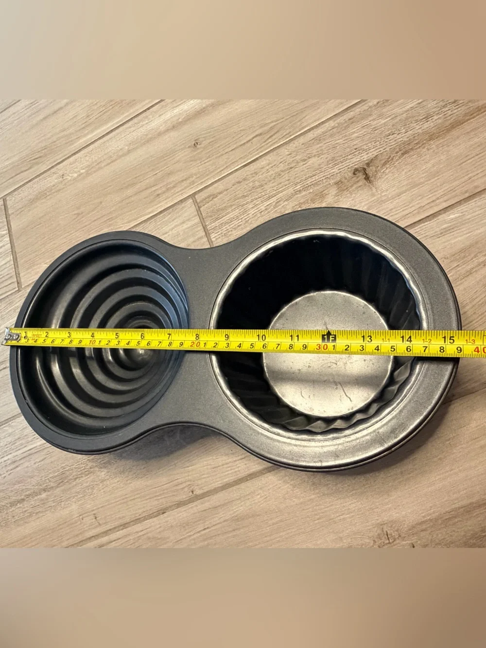 Giant Cupcake Nonstick Baking Pan